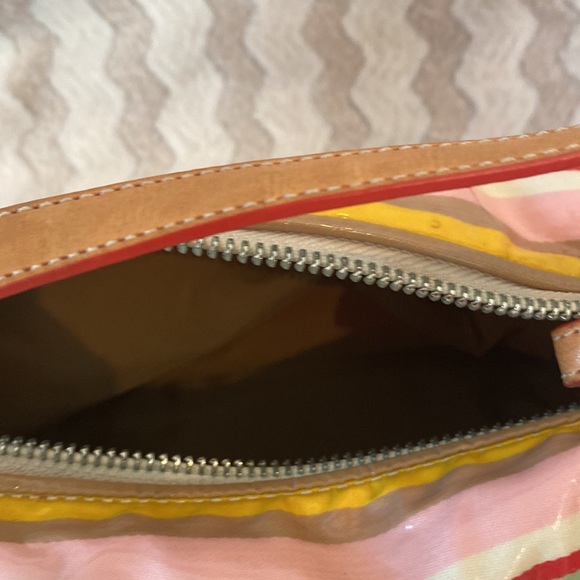 Small Coach Vinyl Purse - Picture 4 of 8